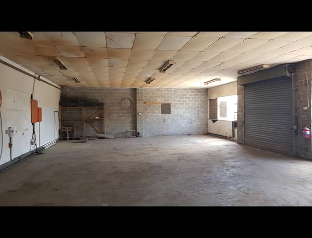 200M² FACTORY TO LET IN BLACKHEATH INDUSTRIAL